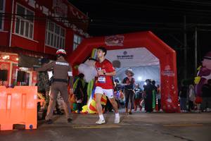 BIB: 4627
                            <button type="button" onclick="openModal(26223499)" class="btn btn-primary btn-sm float-right btn-popup" data-toggle="modal" data-target=".modal-high-quality">
                        <i class="fas fa-shopping-cart"></i> Add to Cart
                    </button>
                                            <button type="button" onclick="isThisMe(26223499, true)" class="btn btn-success btn-sm float-right btn-popup btn-isme hidden" data-toggle="tooltip" data-placement="bottom" title="นี่คือรูปของคุณใช่ไหม คลิกที่นี่เพื่อเอาเข้าอัลบั้ม">
                        <i class="fas fa-plus"></i> Add to album
                    </button>
                    <button type="button" onclick="isThisMe(26223499, false)" class="btn btn-warning btn-sm float-right btn-popup btn-isnotme hidden">
                        <i class="fas fa-ban"></i> Remove from album
                    </button>